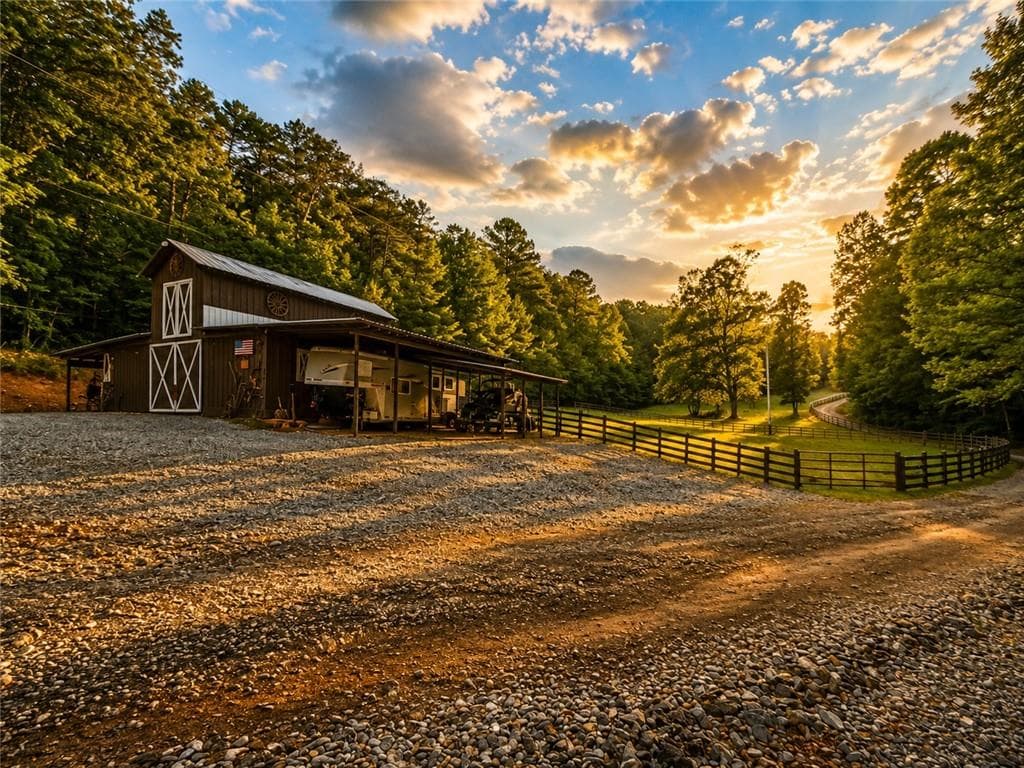 4 bedroom, 3 bathroom, 4,171 sq ft single family residence for sale at 2411 Highway 9, Dawsonville, GA 30534 — photo 10