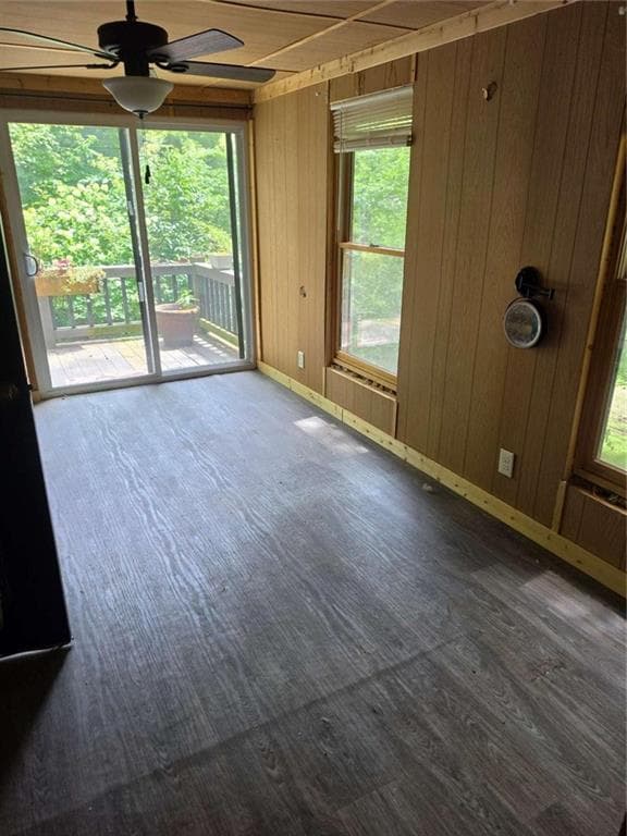 2 bedroom, 2 bathroom, 1,950 sq ft single family residence under contract at 49 Deer Trail, Mineral Bluff, GA 30559 — photo 8