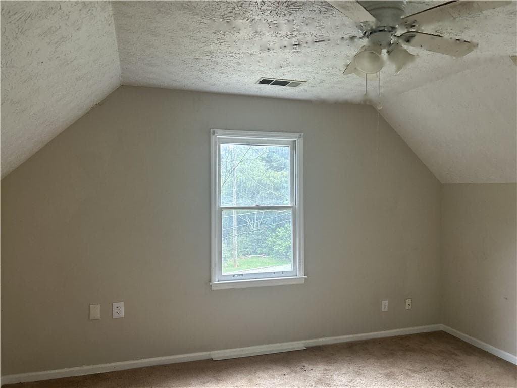 3 bedroom, 2 bathroom, 1,308 sq ft single family residence under contract at 667 King Road, Stone Mountain, GA 30088 — photo 9