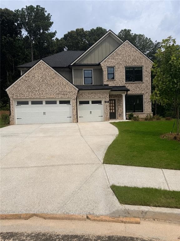 5 bedroom, 3 bathroom, 3,047 sq ft single family residence for sale at 2430 Reserve Manor Court, Lawrenceville, GA 30043 — photo 2