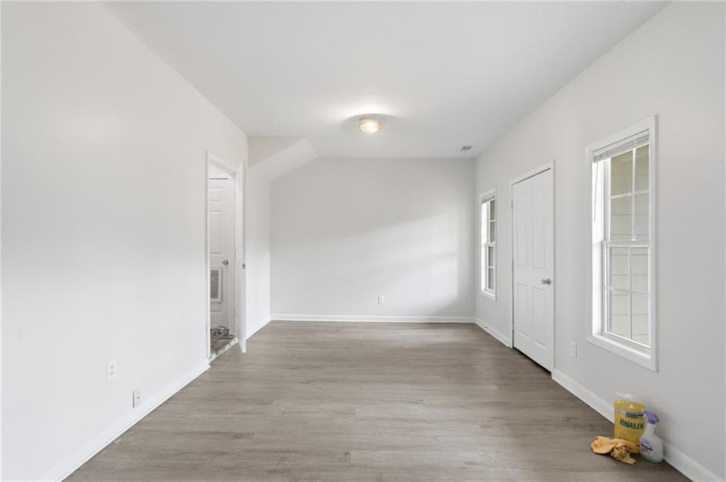 3 bedroom, 3 bathroom, 1,709 sq ft townhouse under contract at 4291 Notting Hill Drive, Atlanta, GA 30331 — photo 3