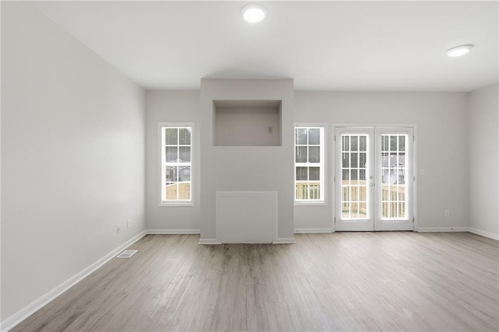 3 bedroom, 3 bathroom, 1,709 sq ft townhouse under contract at 4291 Notting Hill Drive, Atlanta, GA 30331 — photo 4