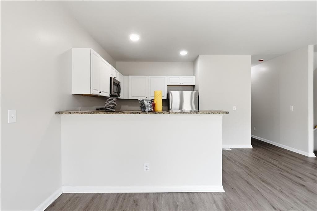 3 bedroom, 3 bathroom, 1,709 sq ft townhouse under contract at 4291 Notting Hill Drive, Atlanta, GA 30331 — photo 7