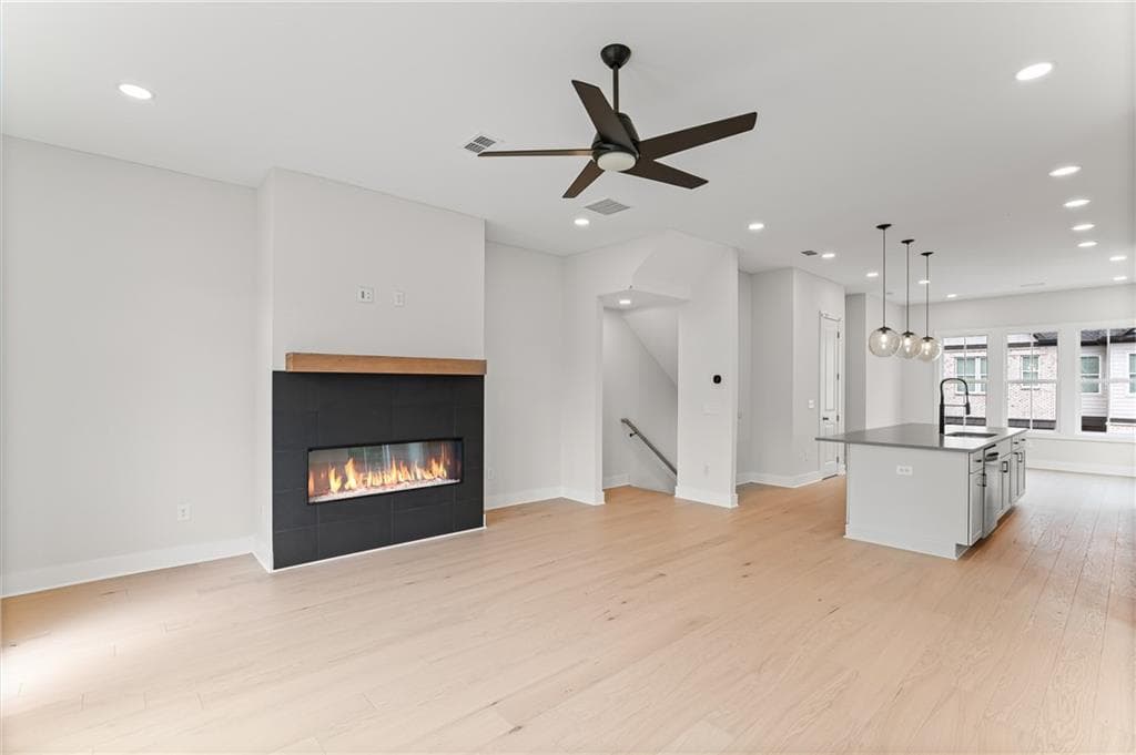 3 bedroom, 4 bathroom, 2,003 sq ft townhouse for sale at 2580 Alcovy Trail 28, Marietta, GA 30066 — photo 8