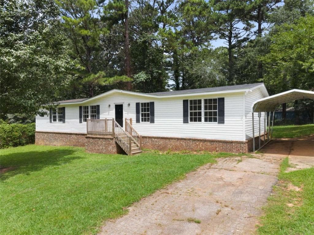 3 bedroom, 2 bathroom, 1,782 sq ft single family residence sold at 1348 Poplar Street, Stockbridge, GA 30281