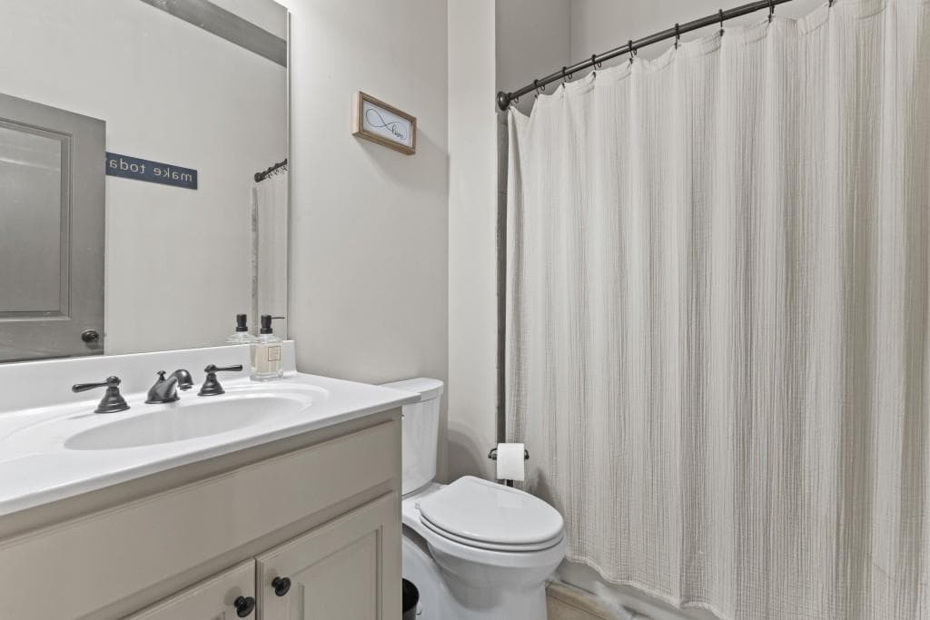 4 bedroom, 3 bathroom, 2,598 sq ft single family residence for sale at 1458 Hedgewood Lane, Kennesaw, GA 30152 — photo 6
