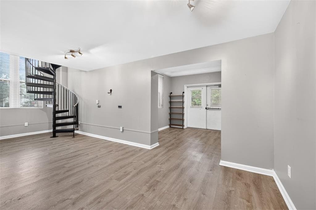 1 bedroom, 2 bathroom condominium for rent at 1031 State Street 209, Atlanta, GA 30318 for $2,500 a month — photo 5
