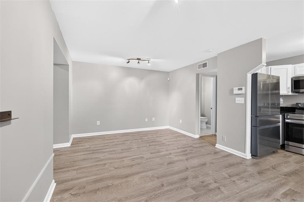1 bedroom, 2 bathroom condominium for rent at 1031 State Street 209, Atlanta, GA 30318 for $2,500 a month — photo 7