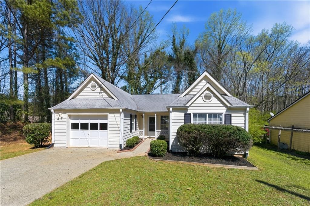 3 bedroom, 2 bathroom, 1,258 sq ft single family residence for rent at 201 Colony Springs Drive, Woodstock, GA 30188 for $2,095 a month — photo 2