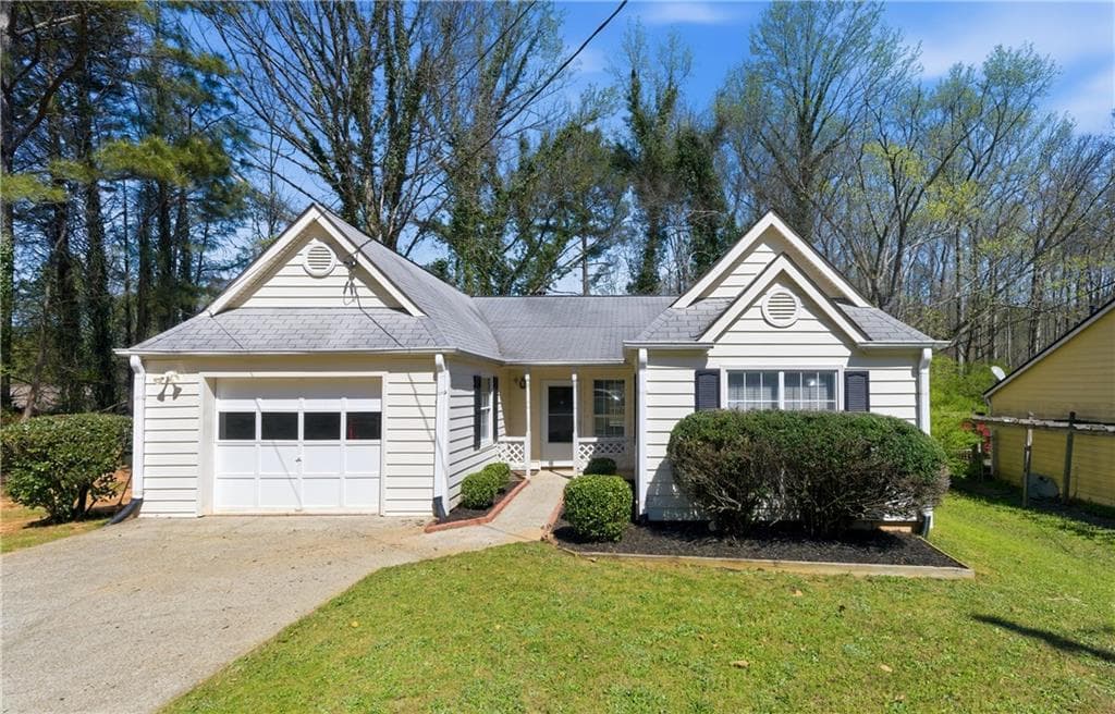 3 bedroom, 2 bathroom, 1,258 sq ft single family residence for rent at 201 Colony Springs Drive, Woodstock, GA 30188 for $2,095 a month — photo 3