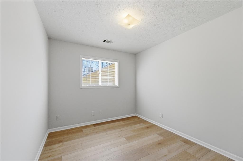 3 bedroom, 2 bathroom, 1,258 sq ft single family residence for rent at 201 Colony Springs Drive, Woodstock, GA 30188 for $2,095 a month — photo 8