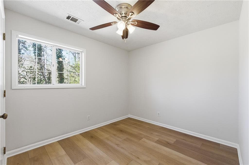3 bedroom, 2 bathroom, 1,258 sq ft single family residence for rent at 201 Colony Springs Drive, Woodstock, GA 30188 for $2,095 a month — photo 10