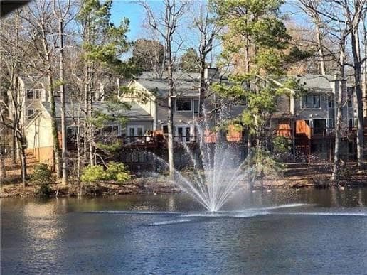3 bedroom, 4 bathroom, 2,446 sq ft condominium for sale at 60 Basswood Circle, Sandy Springs, GA 30328 — photo 2