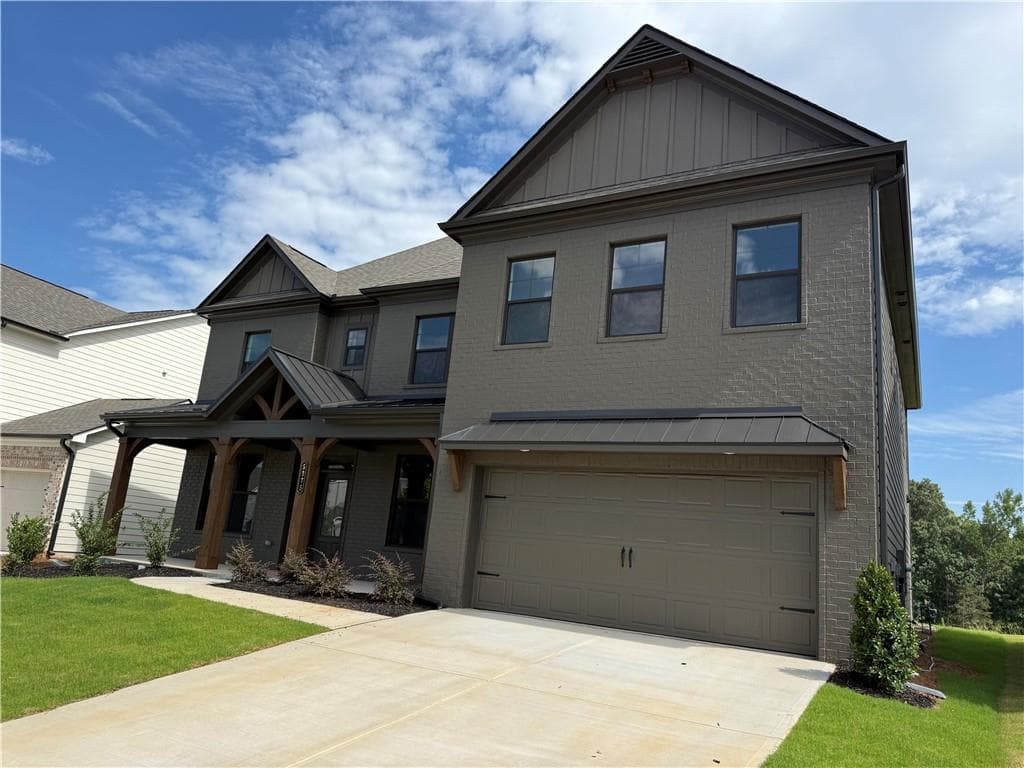 5 bedroom, 4 bathroom, 3,530 sq ft single family residence for sale at 5275 Baymont Drive, Gainesville, GA 30507 — photo 3