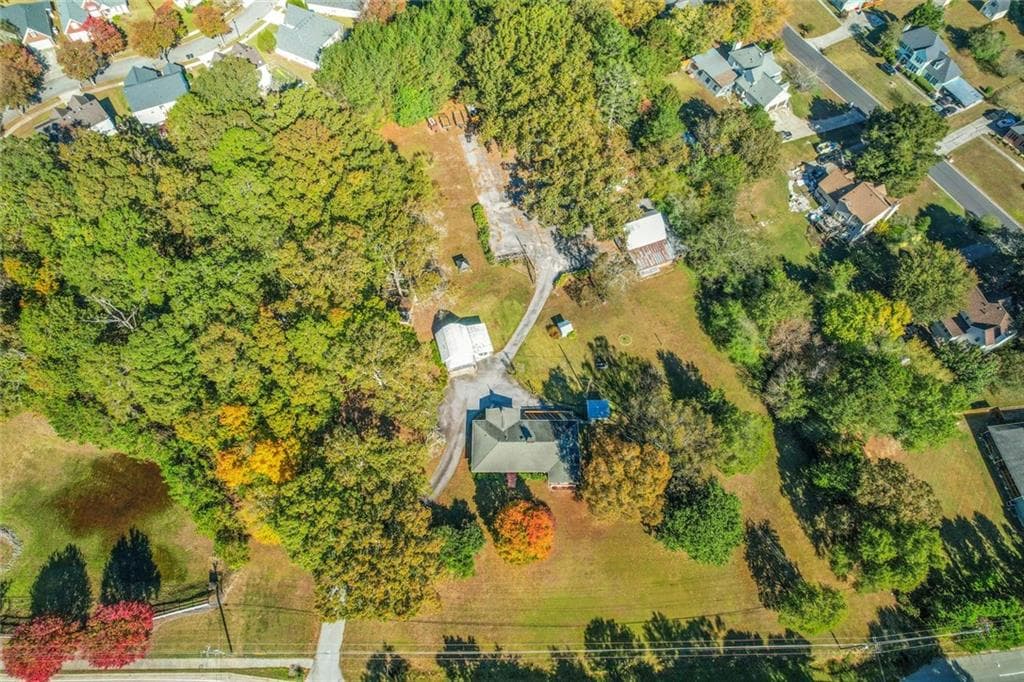 3 bedroom, 2 bathroom, 1,800 sq ft single family residence for sale at 3749 Centerville Rosebud Road, Snellville, GA 30039 — photo 2