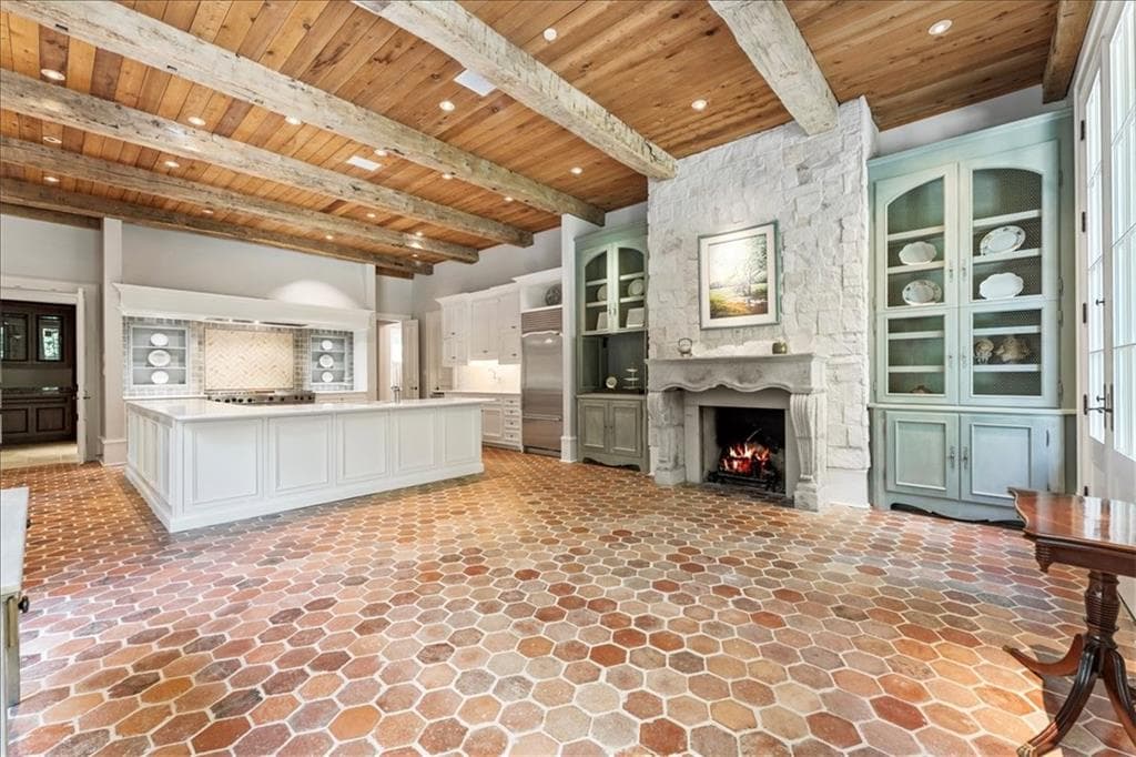 5 bedroom, 9 bathroom, 8,450 sq ft single family residence for sale at 675 W Paces Ferry Unit #10 Road, Atlanta, GA 30327 — photo 10