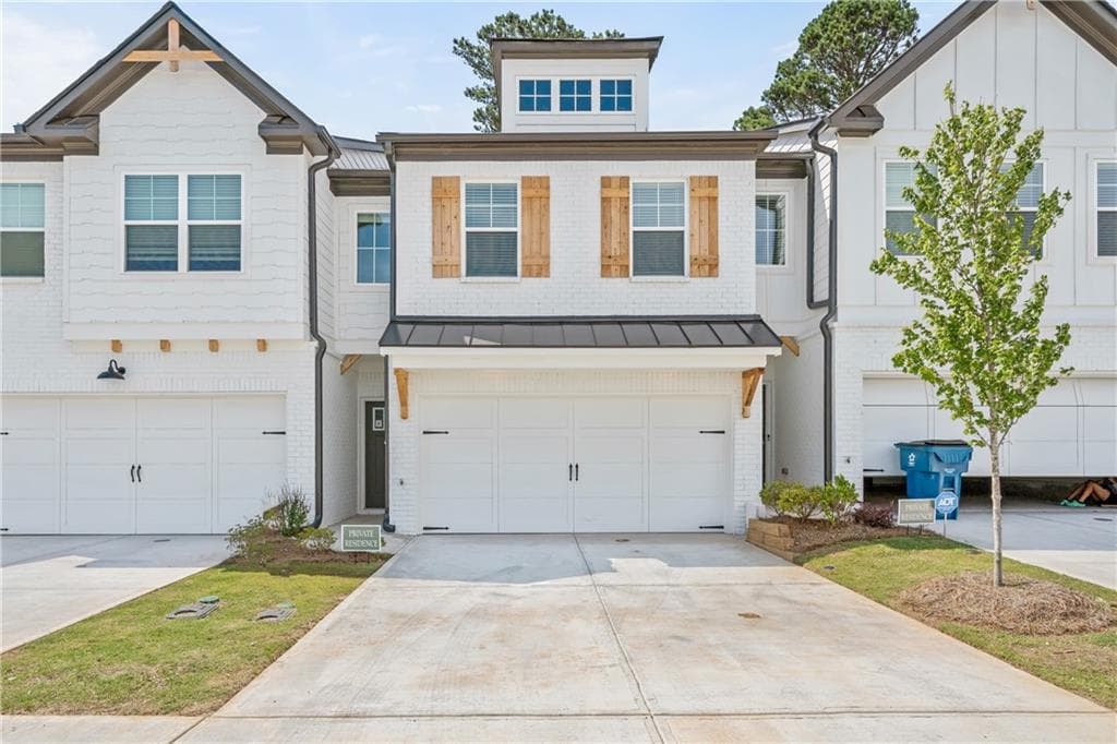 3 bedroom, 3 bathroom, 1,745 sq ft townhouse for rent at 161 Auburn Valley Way, Auburn, GA 30011 for $2,075 a month — photo 1 of 37