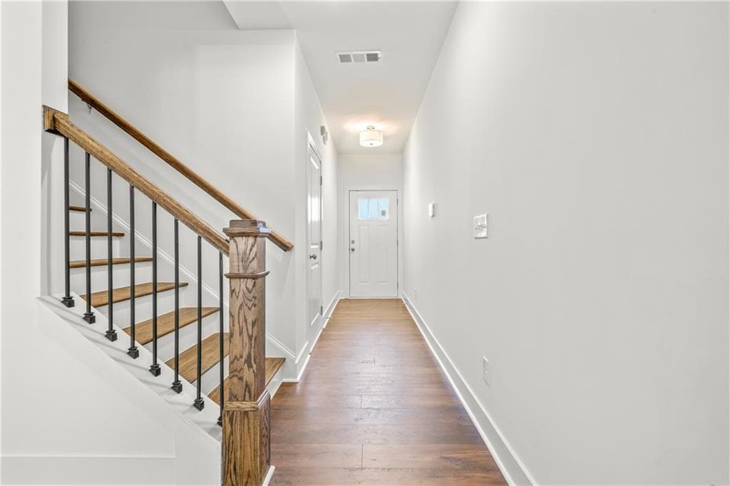 3 bedroom, 3 bathroom, 1,745 sq ft townhouse for rent at 161 Auburn Valley Way, Auburn, GA 30011 for $2,075 a month — photo 3