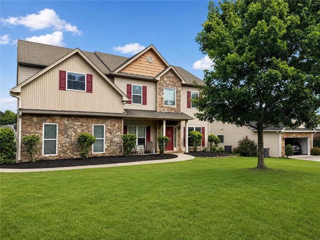 5 bedroom, 3 bathroom, 2,598 sq ft single family residence sold at 1361 Yorkshire Drive, Winder, GA 30680