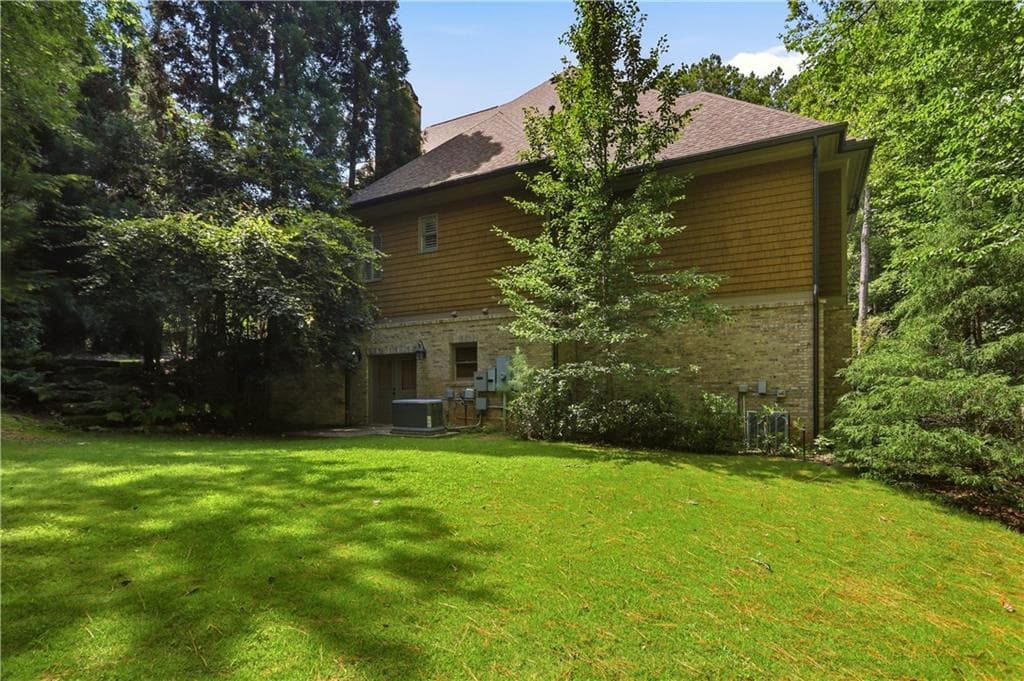 5 bedroom, 8 bathroom, 9,072 sq ft single family residence for sale at 108 Waters Edge Drive, Woodstock, GA 30188 — photo 5