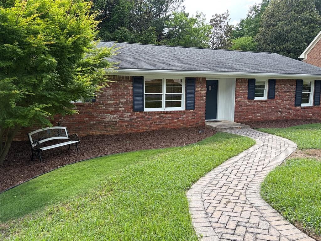 3 bedroom, 2 bathroom, 1,609 sq ft single family residence under contract at 2538 Birchwood Drive, Atlanta, GA 30305