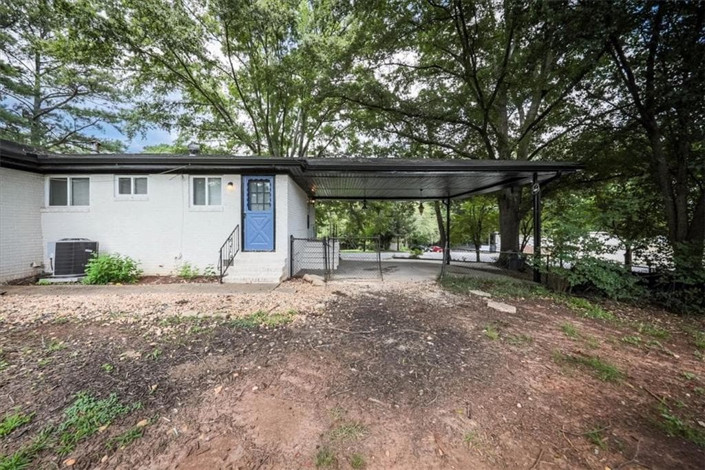 2 bedroom, 1 bathroom, 1,593 sq ft duplex for rent at 1076 Vonda Lane 1076, Mableton, GA 30126 for $1,550 a month — photo 10