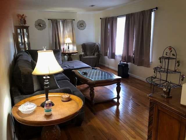 3 bedroom, 2 bathroom, 1,565 sq ft single family residence under contract at 239 Flora Avenue, Rome, GA 30161 — photo 7
