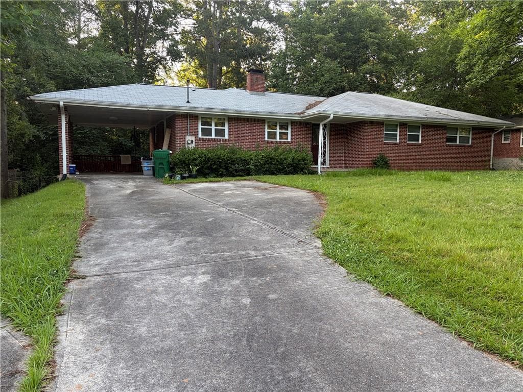 3 bedroom, 3 bathroom, 1,460 sq ft single family residence for rent at 2790 Glenbriar Drive, Atlanta, GA 30345 for $2,400 a month — photo 1 of 1