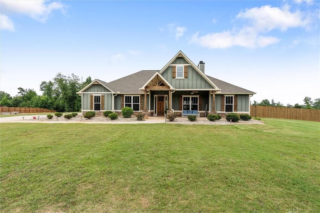 4 bedroom, 3 bathroom, 2,450 sq ft single family residence for sale at 551 Lovell Road, Temple, GA 30179 — photo 2
