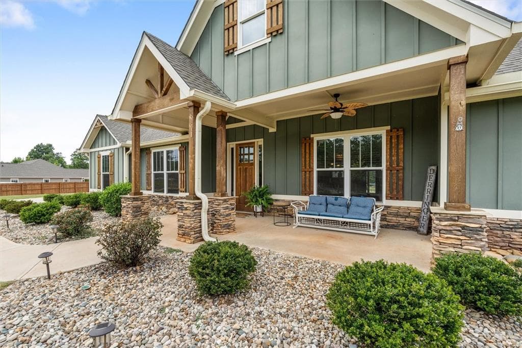 4 bedroom, 3 bathroom, 2,450 sq ft single family residence for sale at 551 Lovell Road, Temple, GA 30179 — photo 4