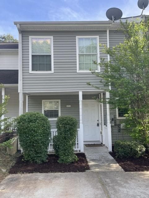 2 bedroom, 3 bathroom, 1,212 sq ft single family residence for rent at 6331 Wellington Walk Way, Lithonia, GA 30058 for $1,395 a month — photo 1 of 4