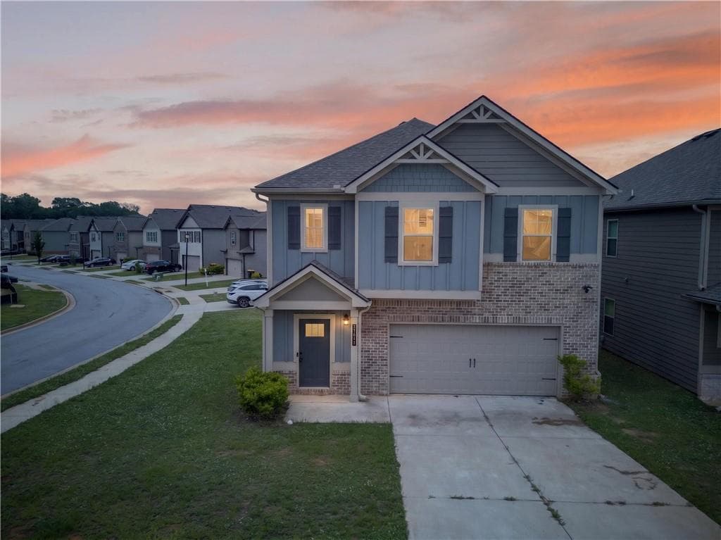 4 bedroom, 3 bathroom, 2,000 sq ft single family residence under contract at 11967 Brightside Parkway, Hampton, GA 30228