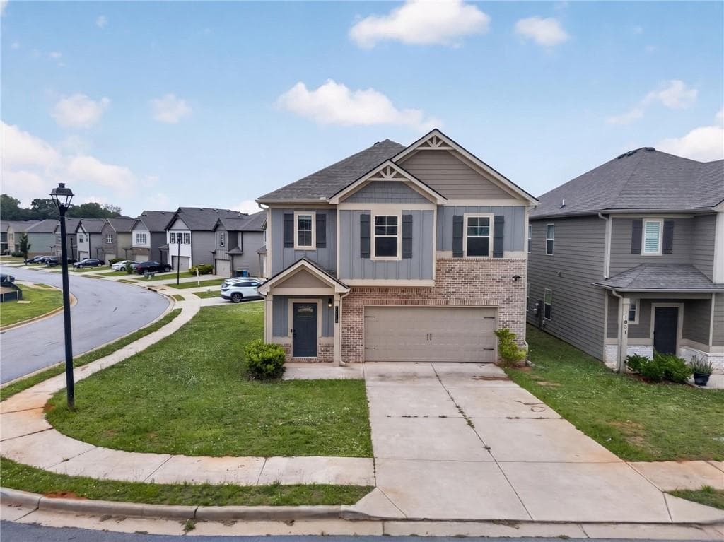 4 bedroom, 3 bathroom, 2,000 sq ft single family residence under contract at 11967 Brightside Parkway, Hampton, GA 30228 — photo 2