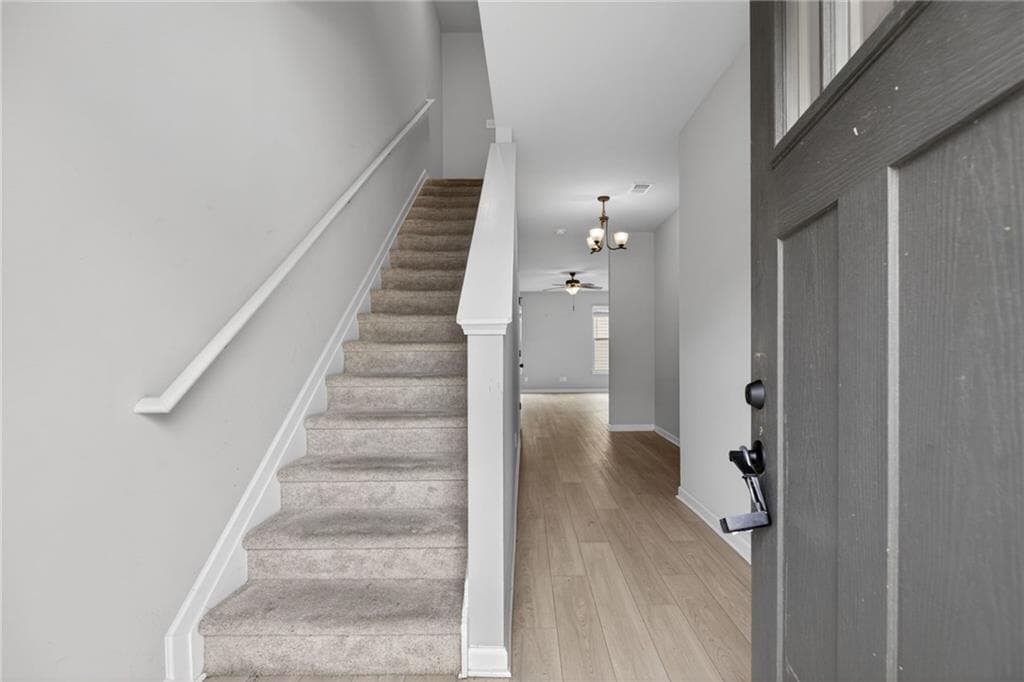 4 bedroom, 3 bathroom, 2,000 sq ft single family residence under contract at 11967 Brightside Parkway, Hampton, GA 30228 — photo 4