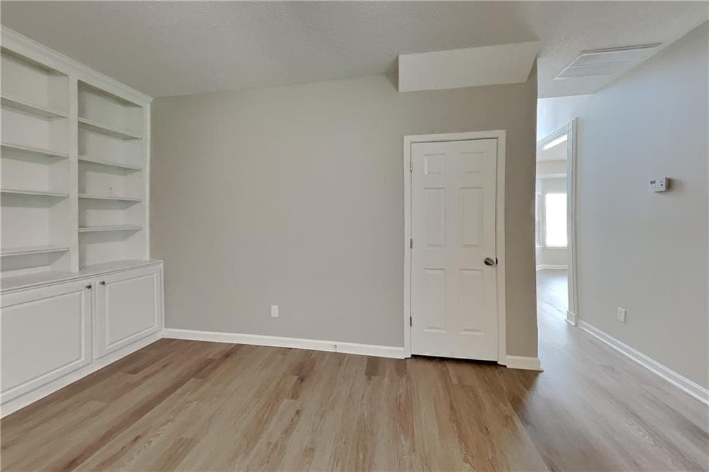 4 bedroom, 3 bathroom, 2,376 sq ft single family residence for rent at 1209 Lainster Drive, Mableton, GA 30126 for $2,495 a month — photo 2