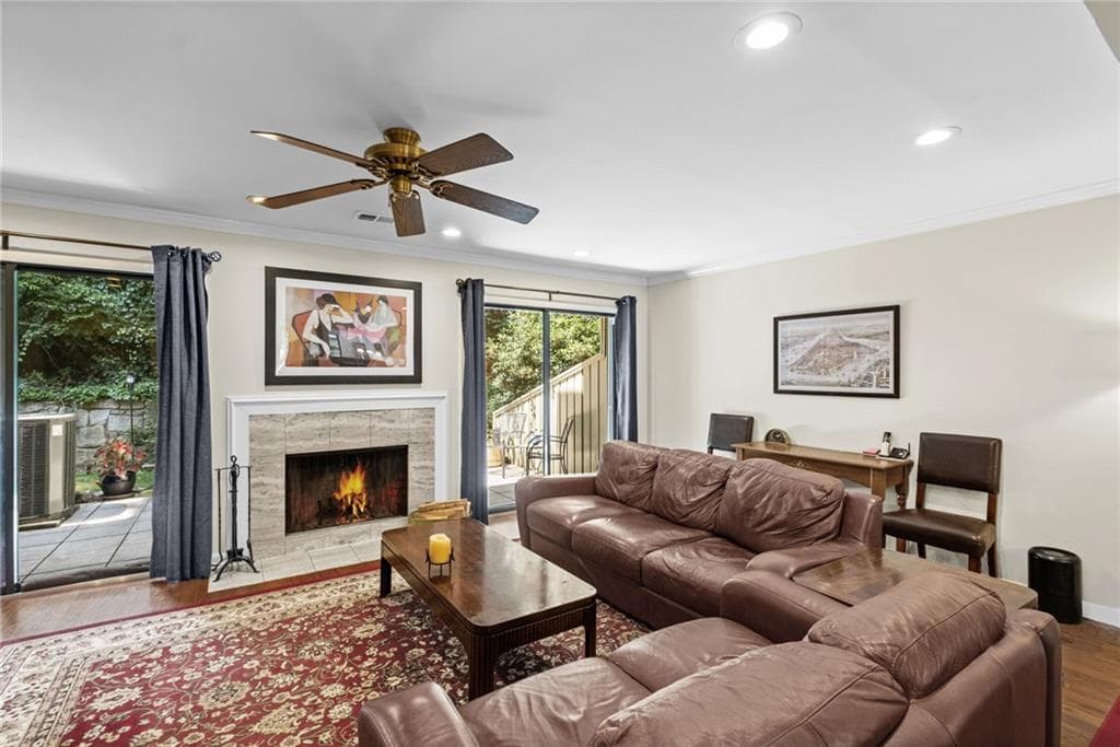 3 bedroom, 3 bathroom, 1,584 sq ft townhouse for sale at 1252 Druid Knoll Drive, Brookhaven, GA 30319 — photo 7