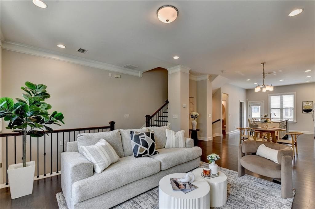 4 bedroom, 4 bathroom, 1,600 sq ft townhouse for sale at 1815 Hislop Lane, Atlanta, GA 30345 — photo 6