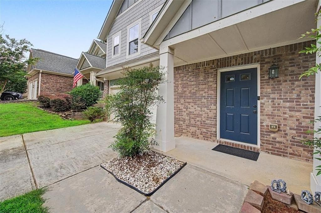 4 bedroom, 3 bathroom, 2,384 sq ft single family residence for rent at 425 Moonlit Trail, Dallas, GA 30132 for $2,250 a month — photo 5