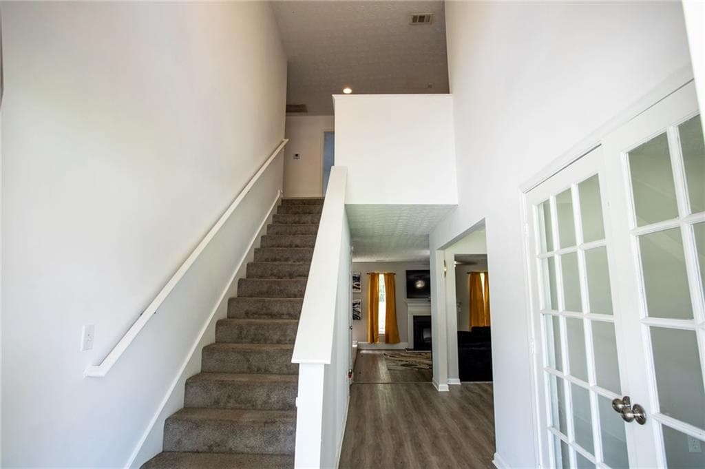 5 bedroom, 3 bathroom, 2,464 sq ft single family residence under contract at 8339 Milam Loop, Fairburn, GA 30213 — photo 5