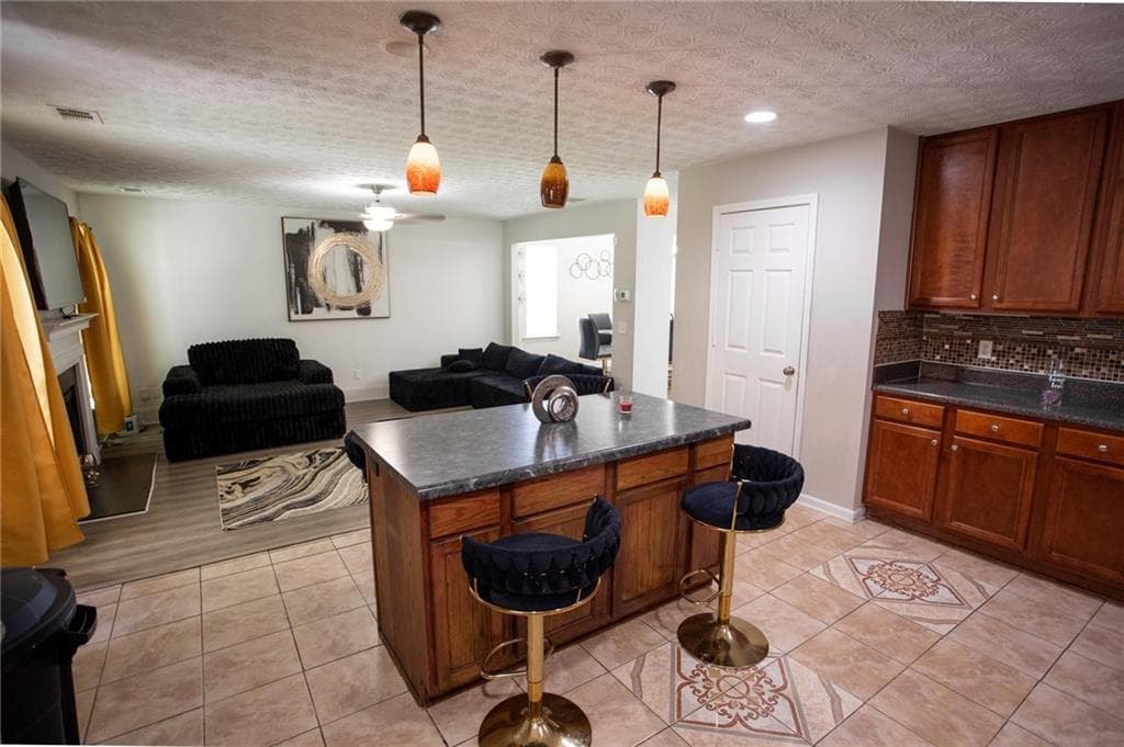 5 bedroom, 3 bathroom, 2,464 sq ft single family residence under contract at 8339 Milam Loop, Fairburn, GA 30213 — photo 10