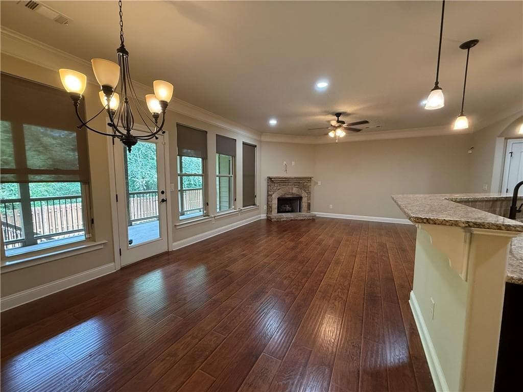 4 bedroom, 4 bathroom, 2,050 sq ft townhouse for rent at 13331 Flamingo Road, Alpharetta, GA 30004 for $2,895 a month — photo 2