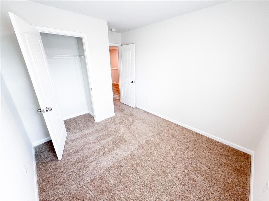 3 bedroom, 3 bathroom, 1,590 sq ft townhouse for rent at 5256 Magnolia Grove Way, Gainesville, GA 30504 for $1,995 a month — photo 6