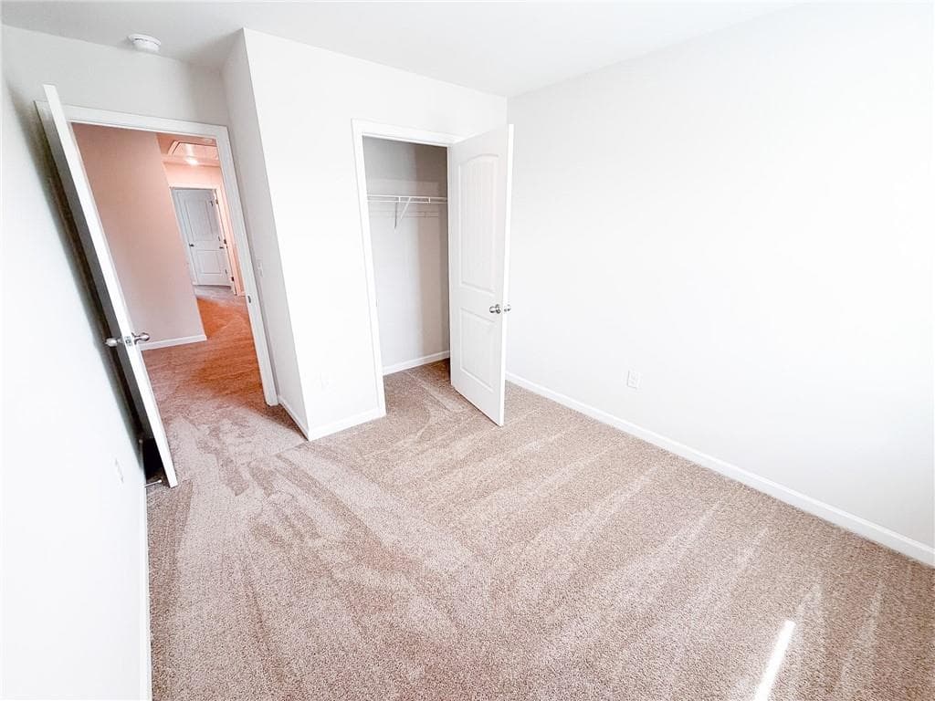 3 bedroom, 3 bathroom, 1,590 sq ft townhouse for rent at 5256 Magnolia Grove Way, Gainesville, GA 30504 for $1,995 a month — photo 7