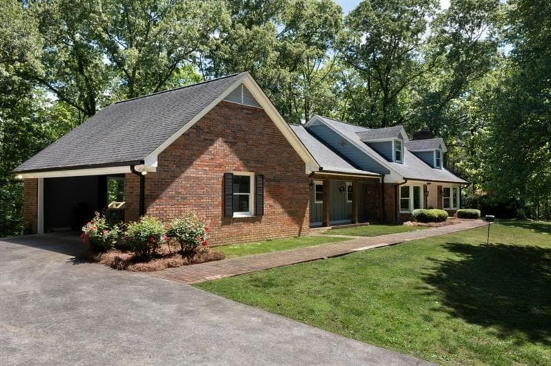 4 bedroom, 5 bathroom, 4,904 sq ft single family residence for sale at 311 Herring Road, Armuchee, GA 30105 — photo 3