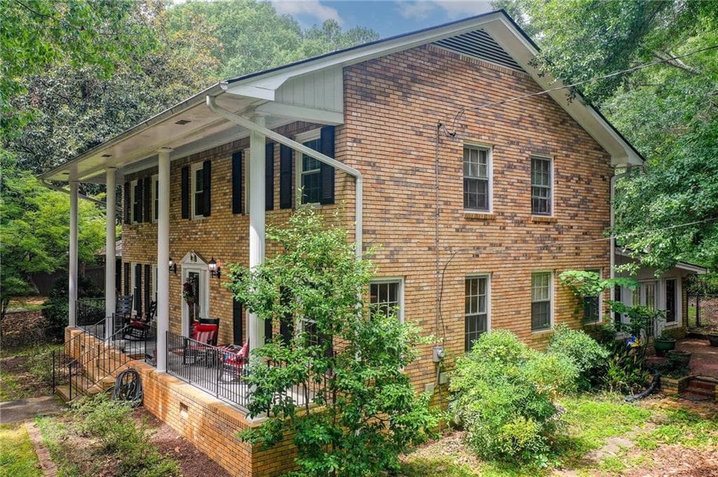 5 bedroom, 3 bathroom, 3,583 sq ft home for sale at 510 Ponderosa Drive, Athens, GA