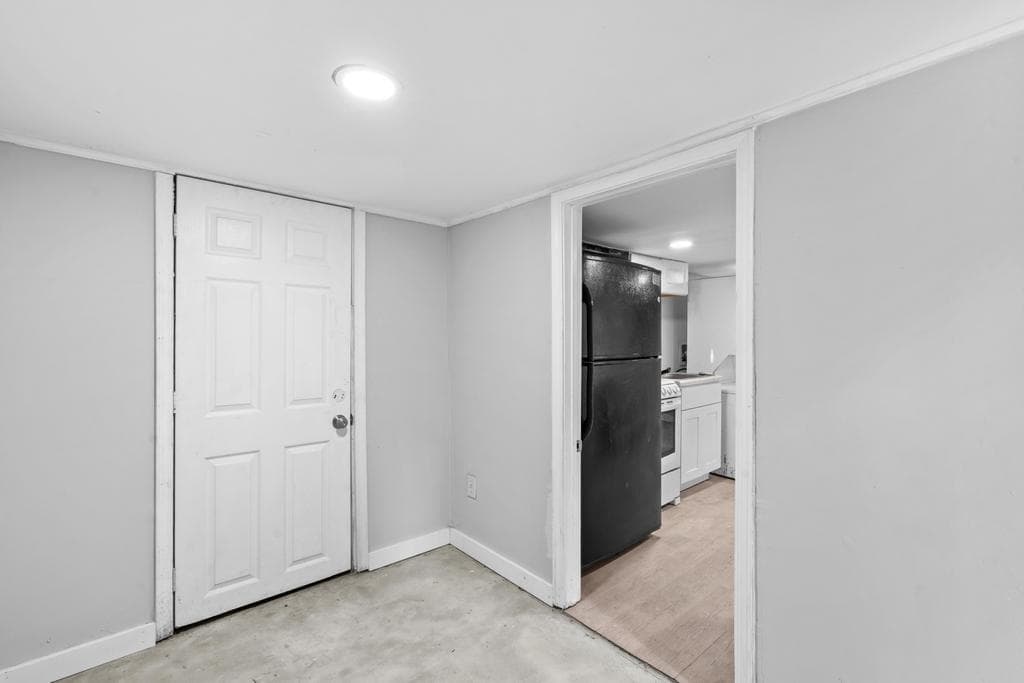 triplex for sale at 556 Cairo Street, Atlanta, GA 30314 — photo 6
