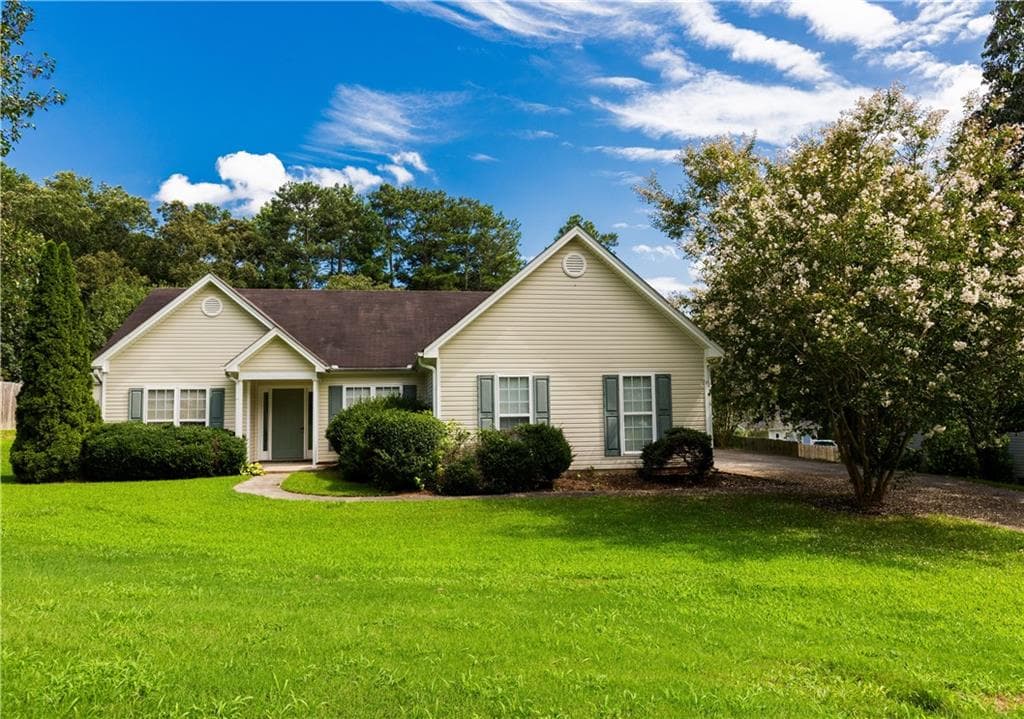 3 bedroom, 2 bathroom, 1,503 sq ft single family residence for rent at 2743 Sam Calvin Drive, Dacula, GA 30019 for $1,900 a month — photo 1 of 24