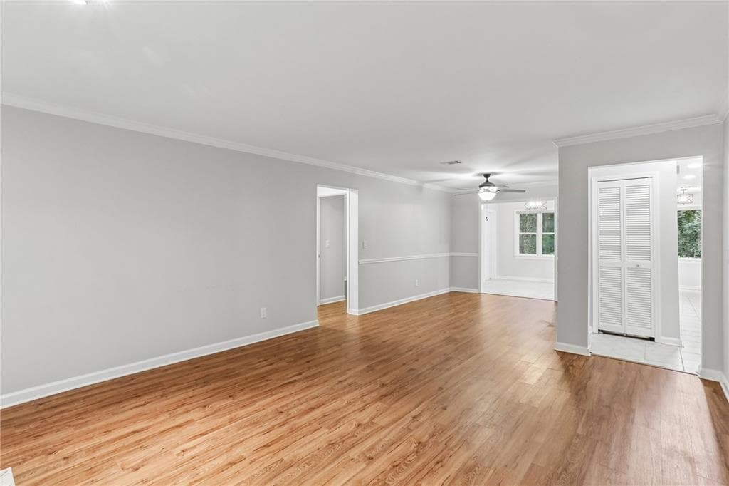 3 bedroom, 2 bathroom, 1,550 sq ft condominium under contract at 21 Brittany Way, Atlanta, GA 30324 — photo 10