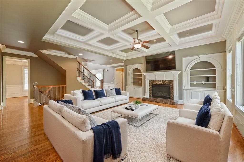 5 bedroom, 4 bathroom, 3,933 sq ft single family residence under contract at 3066 Walking Horse Trail, Buford, GA 30519 — photo 8