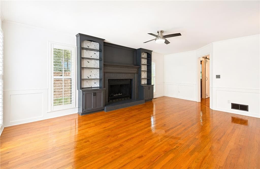 4 bedroom, 3 bathroom, 2,568 sq ft single family residence for rent at 320 Derby Ridge Trace, Roswell, GA 30075 for $3,600 a month — photo 8